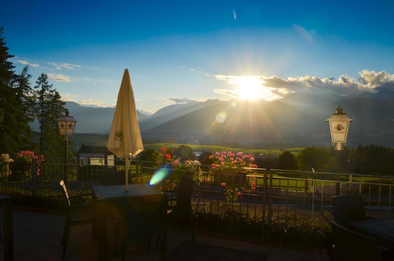 Hotel Villa Argentina Ronzone Buitenkant foto
